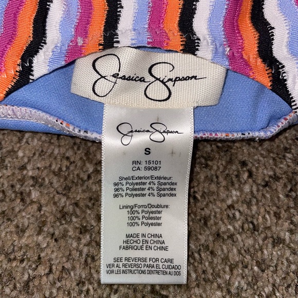 Jessica Simpson Bathing suit - Picture 5 of 7